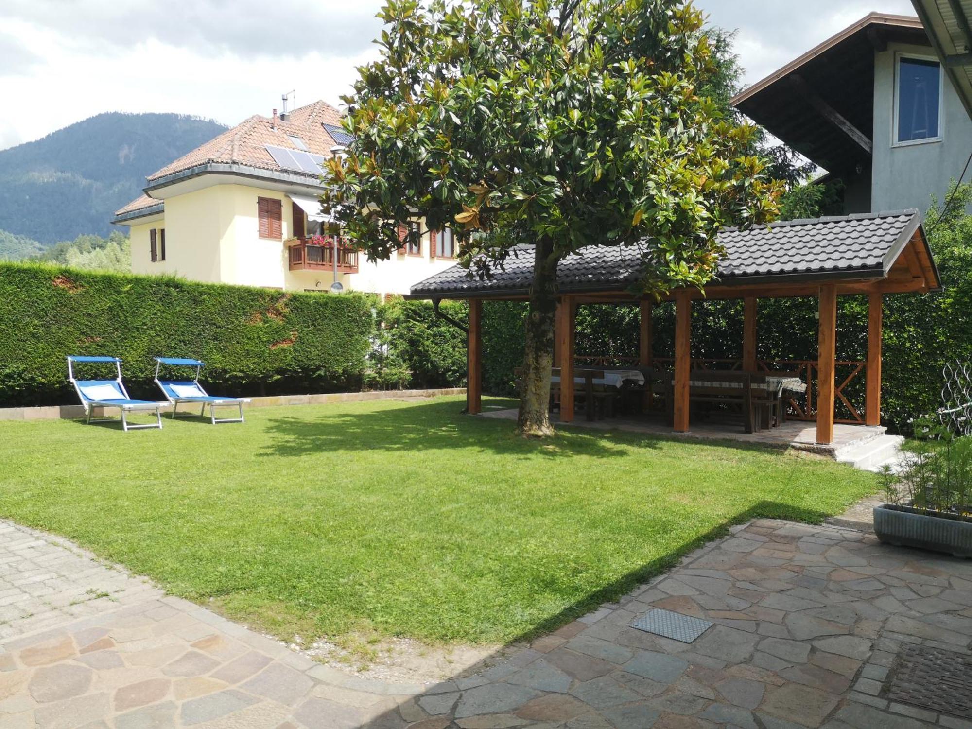 Appartamenti Casa Viviana Pergine Valsugana Kültér fotó